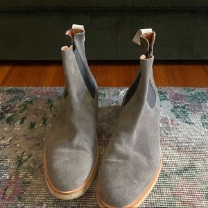 Common Projects Men's grey suede Chelsea boots worn once